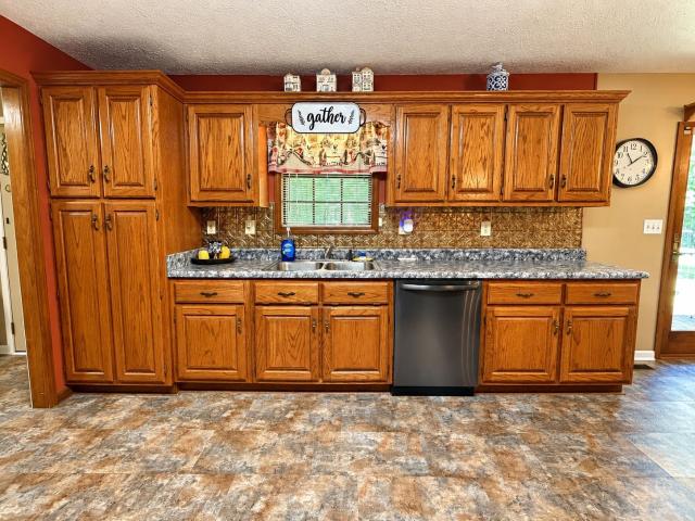 House for sale in Savannah, West Tennessee