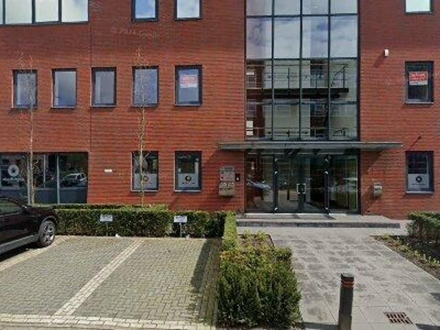 Bedrijfspand te huur in Slikkerveer, Ridderkerk