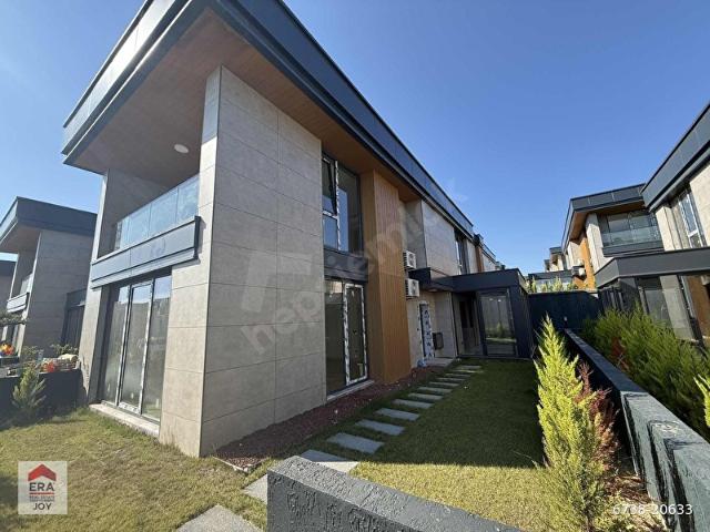 Tuzla, İstanbul içerisinde satılık Villa