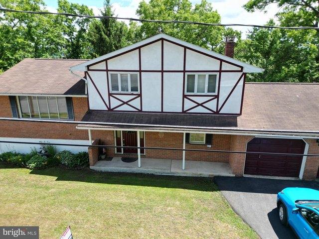 House for sale in Shenandoah, Pennsylvania