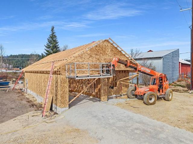 House for sale in Oldtown, Idaho