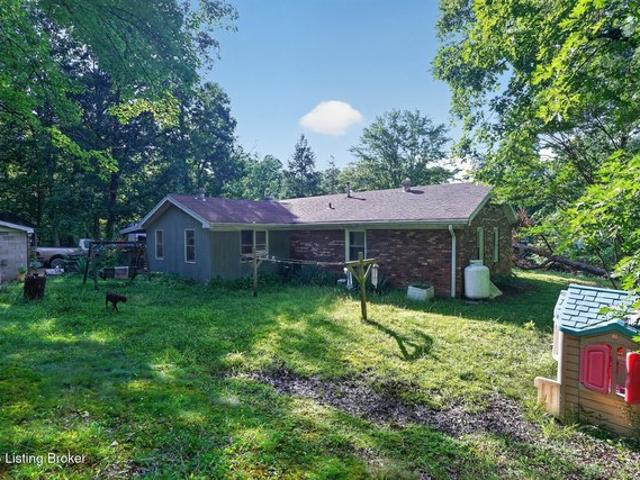 House for sale in Lebanon Junction, Kentucky