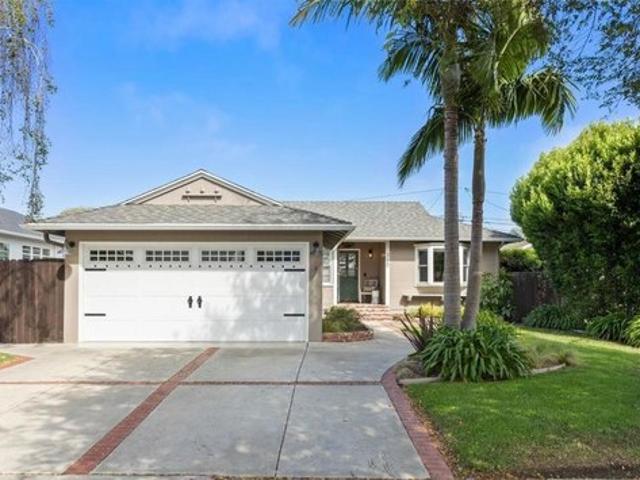 House for sale in Ventura, California