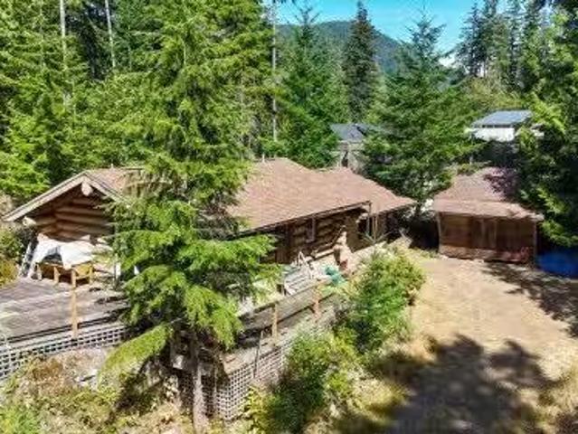 House for sale in Bowen Island, British Columbia