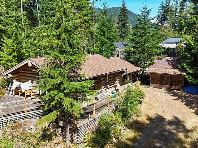 House for sale in Bowen Island, British Columbia