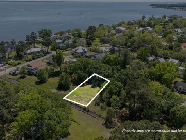 Land for sale in Oriental, Pamlico County