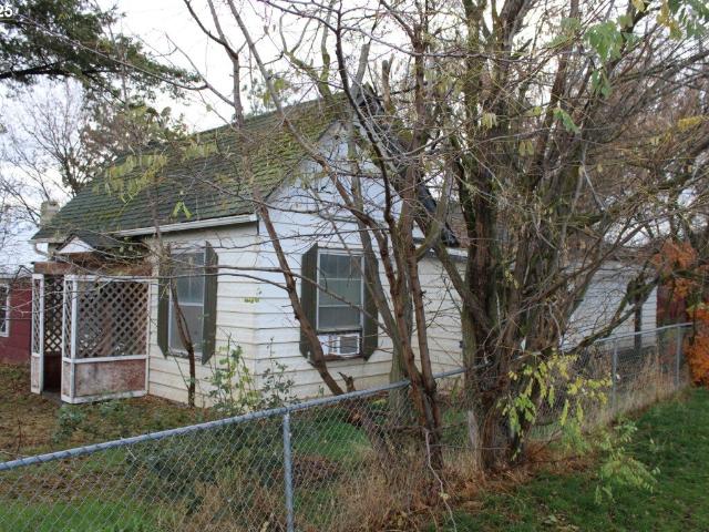 House for sale in Oregonia