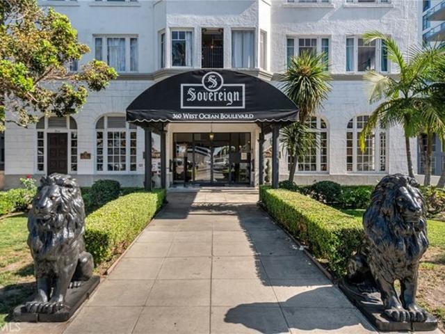 Condo for sale in Long Beach, California