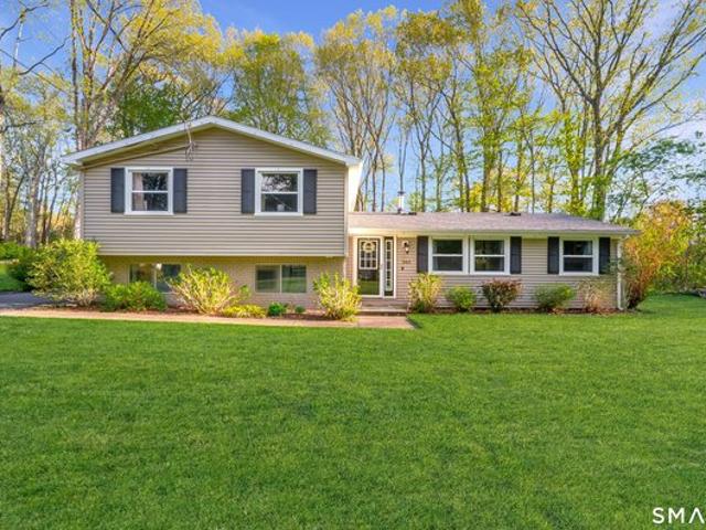 House for sale in Hamden, Connecticut