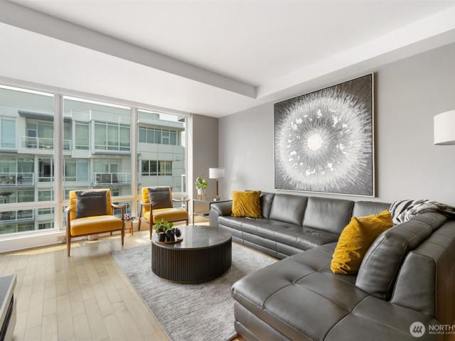Condo for sale in Bremerton