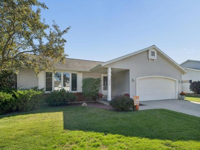 House for sale in Fond du Lac, Fond du Lac County