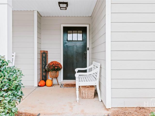 House for sale in Arnoldsville, Georgia