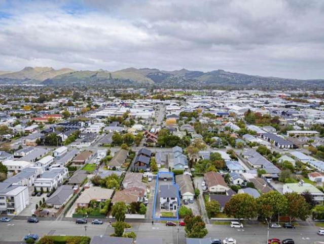 House for sale in Chaslands, Canterbury