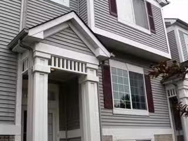 Condo for rent in Bolingbrook