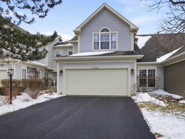 Townhouse for sale in Gurnee, Illinois
