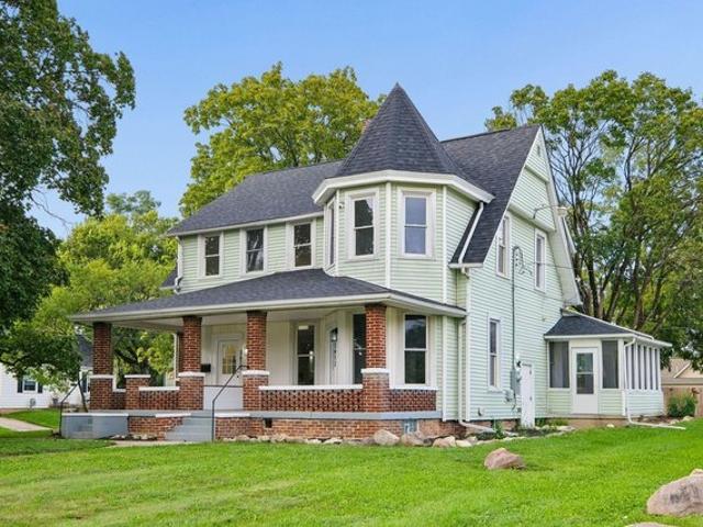 House for sale in Grove City, Franklin County