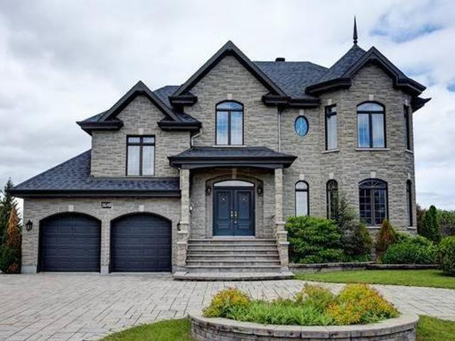 House for sale in Brossard, Quebec