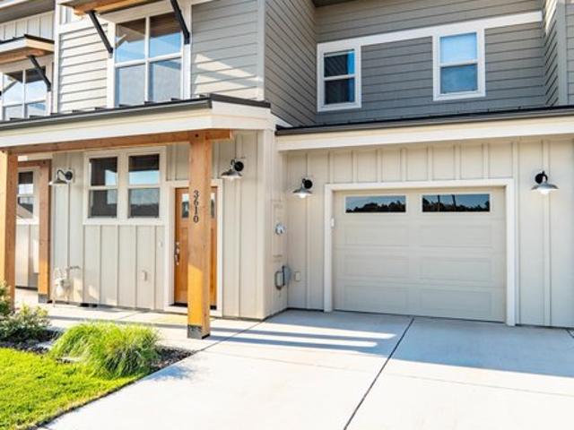 Townhouse for sale in Oregonia