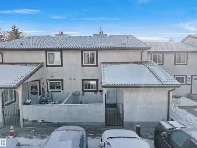Condo for sale in Wedgewood, Alberta