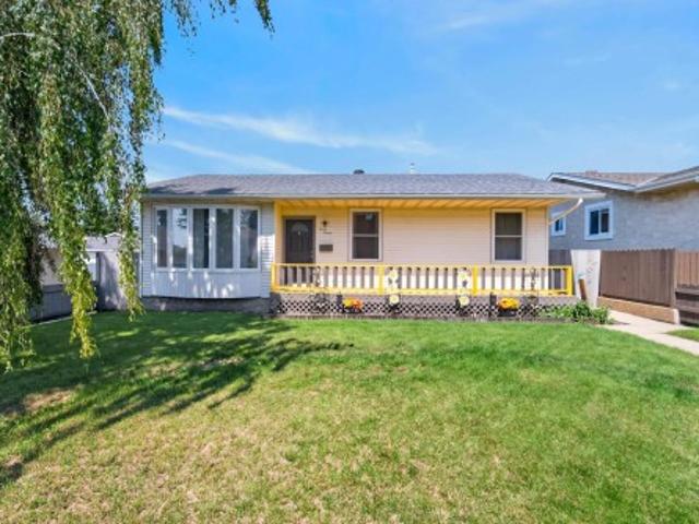 House for sale in Wedgewood, Alberta