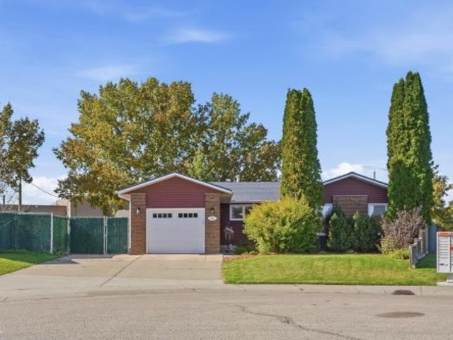 House for sale in Rolly View, Alberta