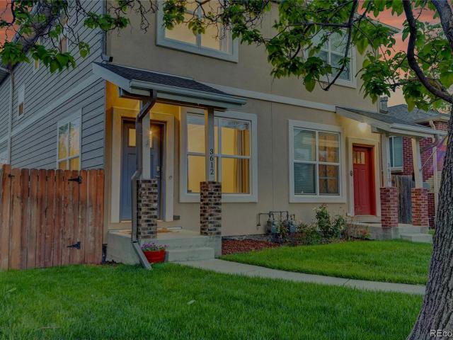 Townhouse for sale in Denver