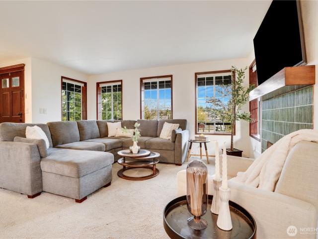 House for sale in Northeast Tacoma, Tacoma
