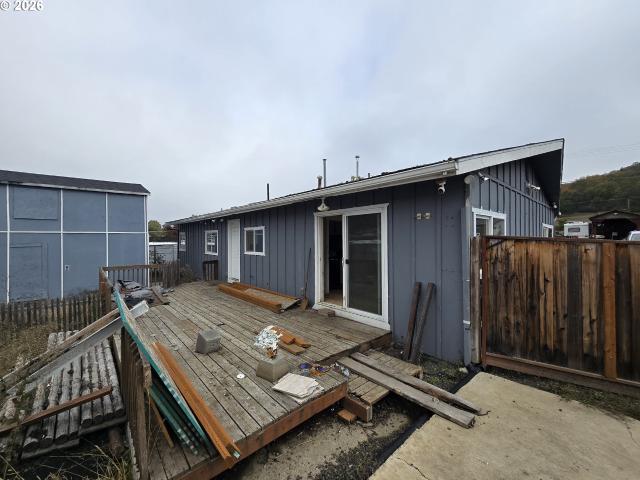 House for sale in Roseburg, Douglas County