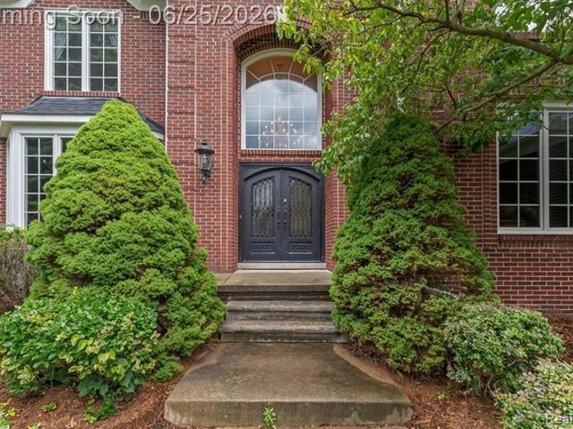 House for sale in Rochester Hills, Michigan