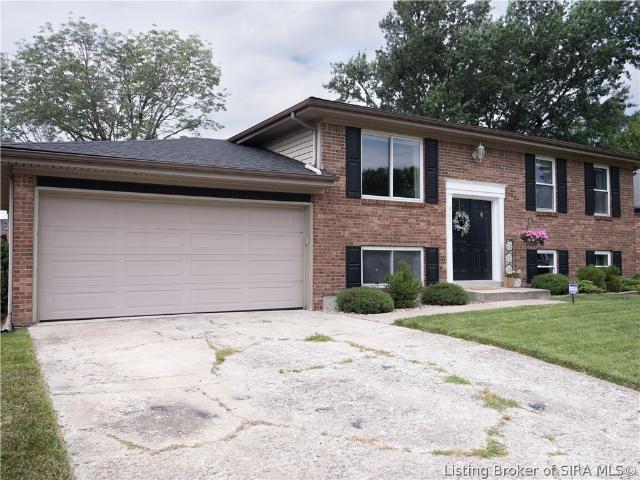 House for sale in New Albany, Indiana