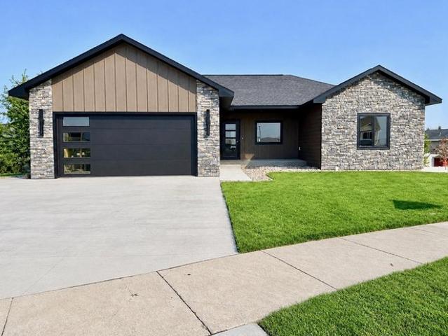 House for sale in Spirit Lake, Iowa