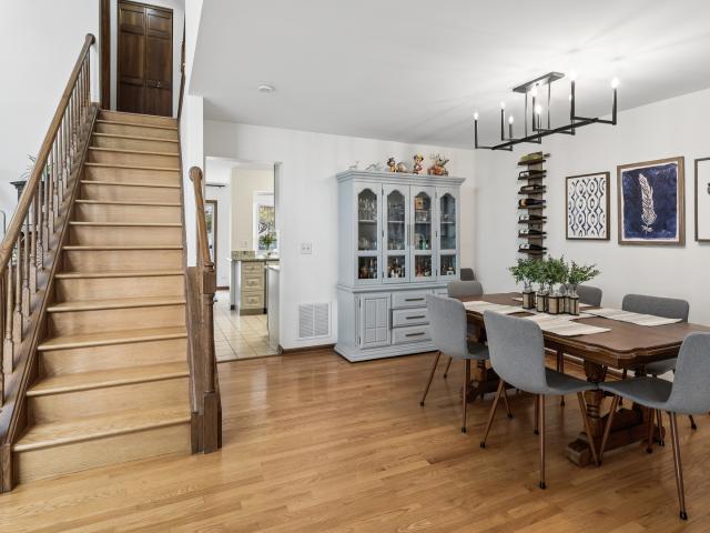Townhouse for sale in Gurnee, Illinois