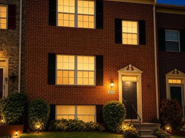 Townhouse for sale in Hines Estates, Parkville