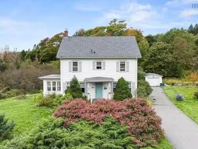 House for sale in LaHave, Lunenburg County