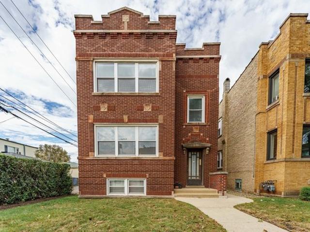 House for sale in Chicago, Cook County