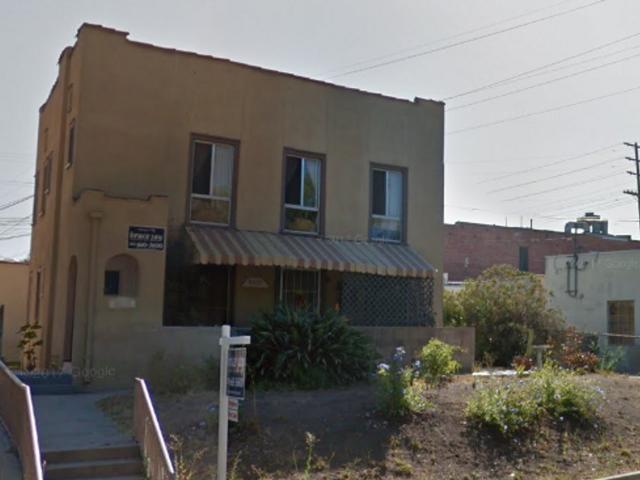 Apartment for rent in Canoga Park, California