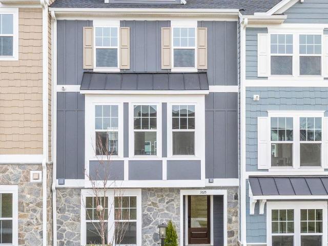 Townhouse for sale in Virginia