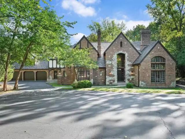 House for rent in Elmhurst