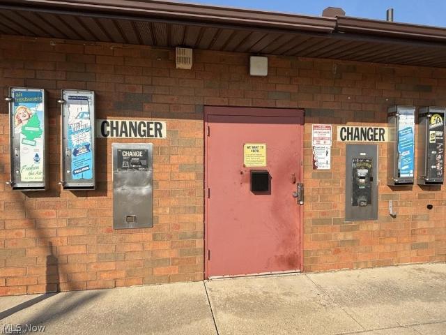 Commercial for sale in Eastlake, Ohio