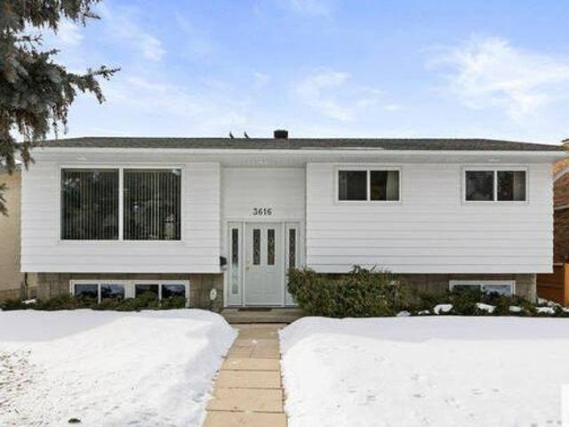 House for sale in Edmonton