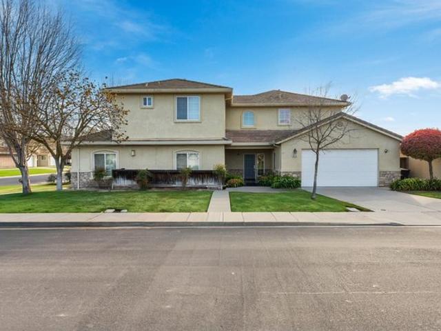 Townhouse for sale in Modesto, California