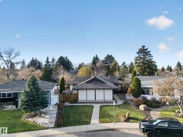 House for sale in Greenfield, Edmonton
