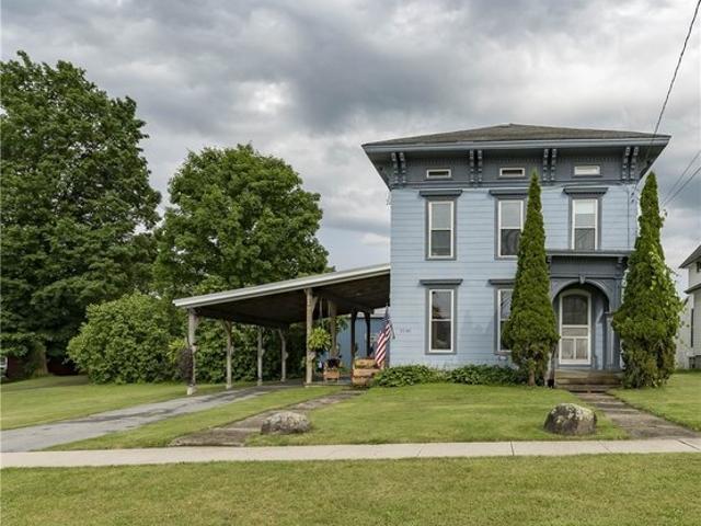 House for sale in New York