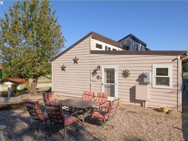 House for sale in Oregonia