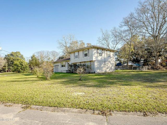 House for rent in Moss Point