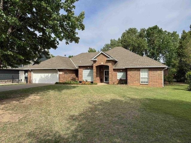 House for sale in Enid, Oklahoma
