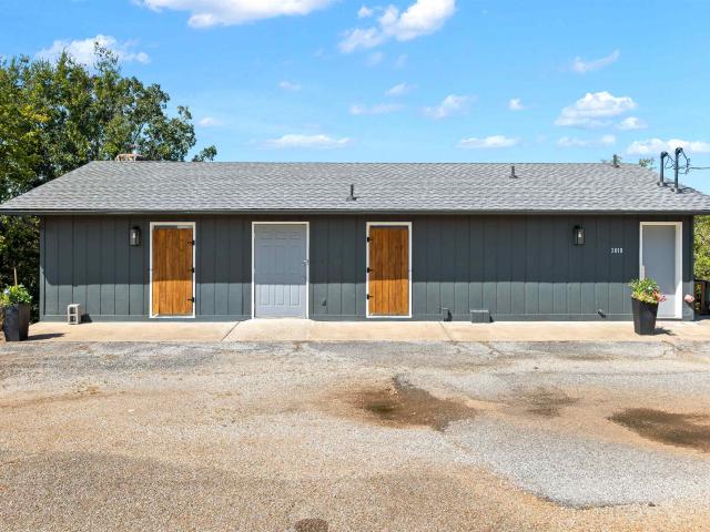 Commercial for sale in Hardy, Sharp County