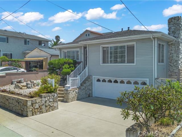 House for sale in Canoga Park, California