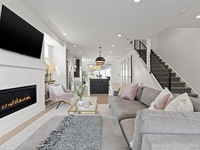 Townhouse for sale in Arapahoe, Colorado