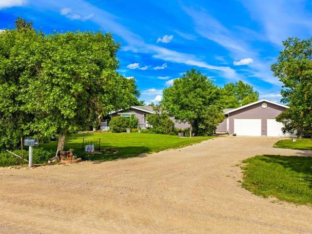 House for sale in Fairfield, Montana